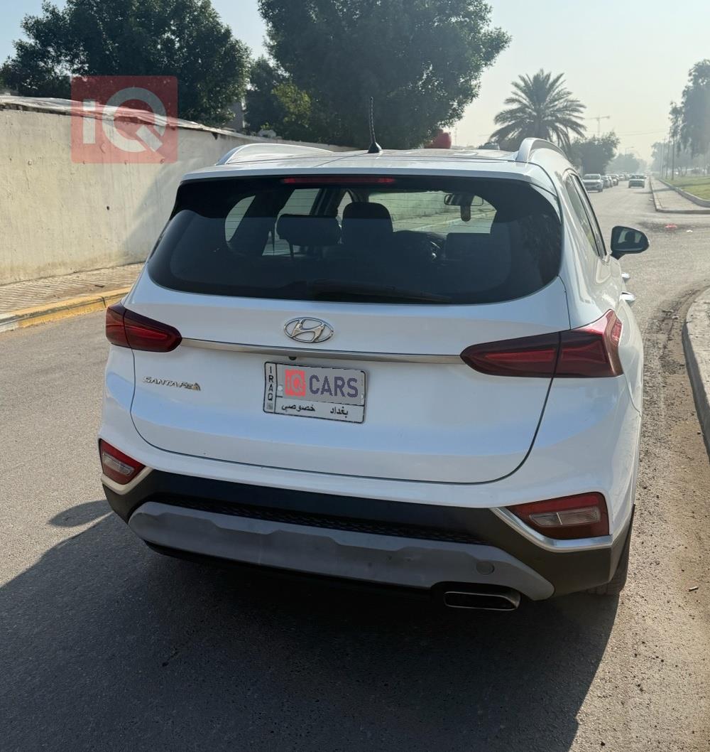 هيونداي سانتافي